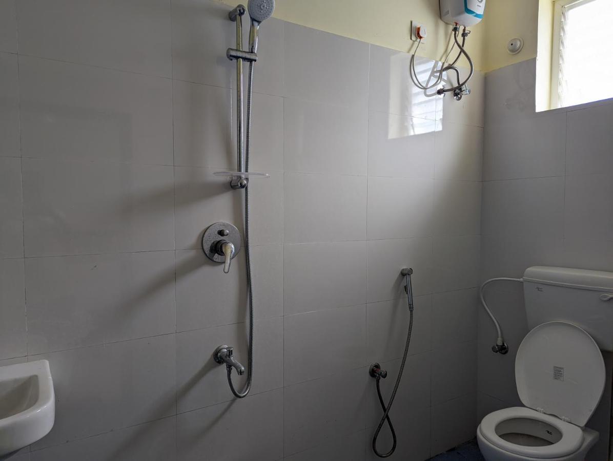 Ramya Grand Apartment Visakhapatnam Ngoại thất bức ảnh