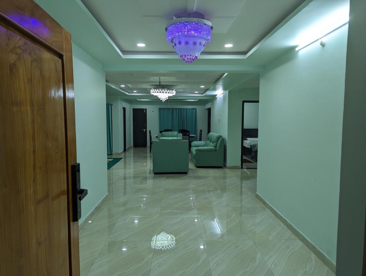Ramya Grand Apartment Visakhapatnam Ngoại thất bức ảnh