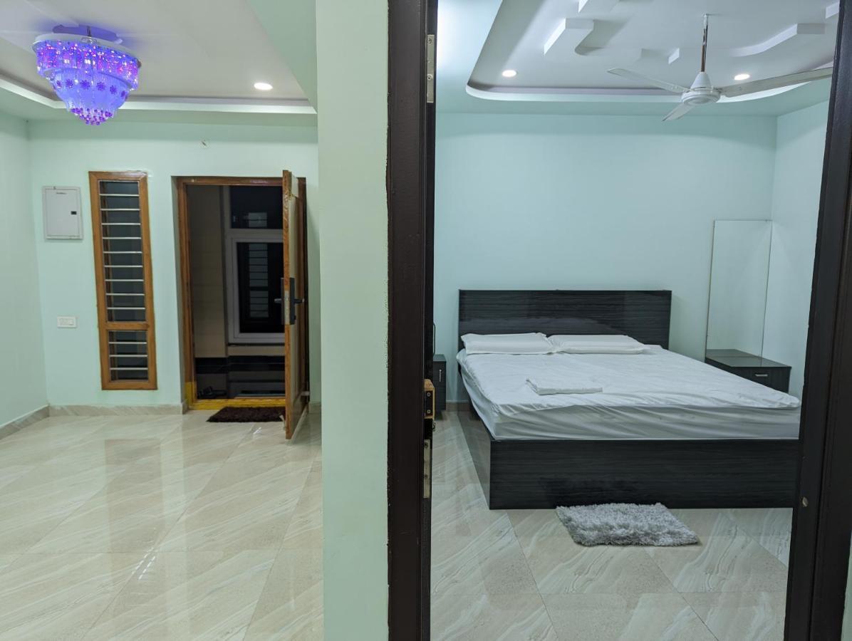 Ramya Grand Apartment Visakhapatnam Ngoại thất bức ảnh