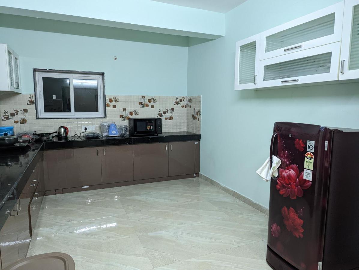 Ramya Grand Apartment Visakhapatnam Ngoại thất bức ảnh
